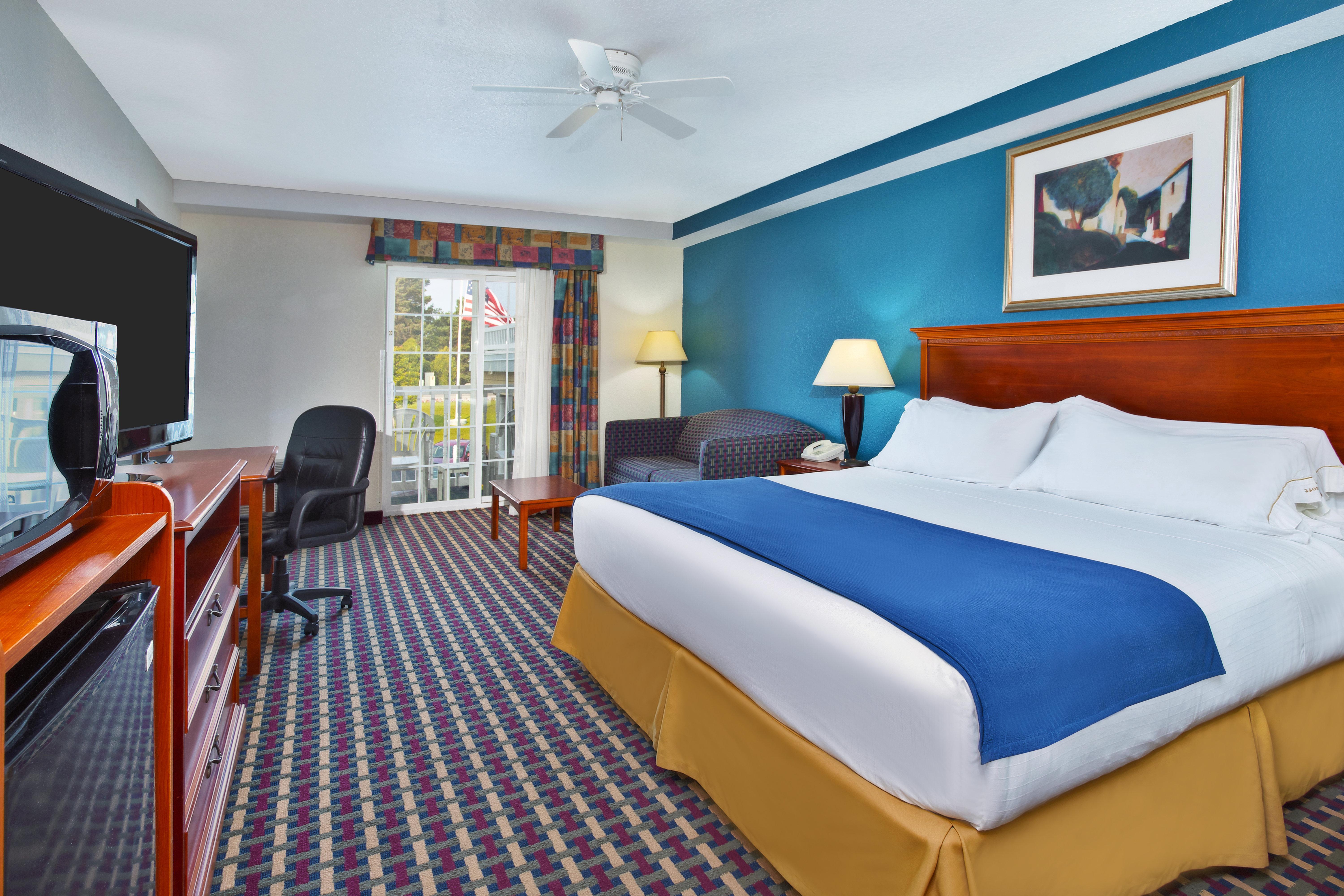 Holiday Inn Express Hotel & Suites Petoskey By Ihg Exterior foto