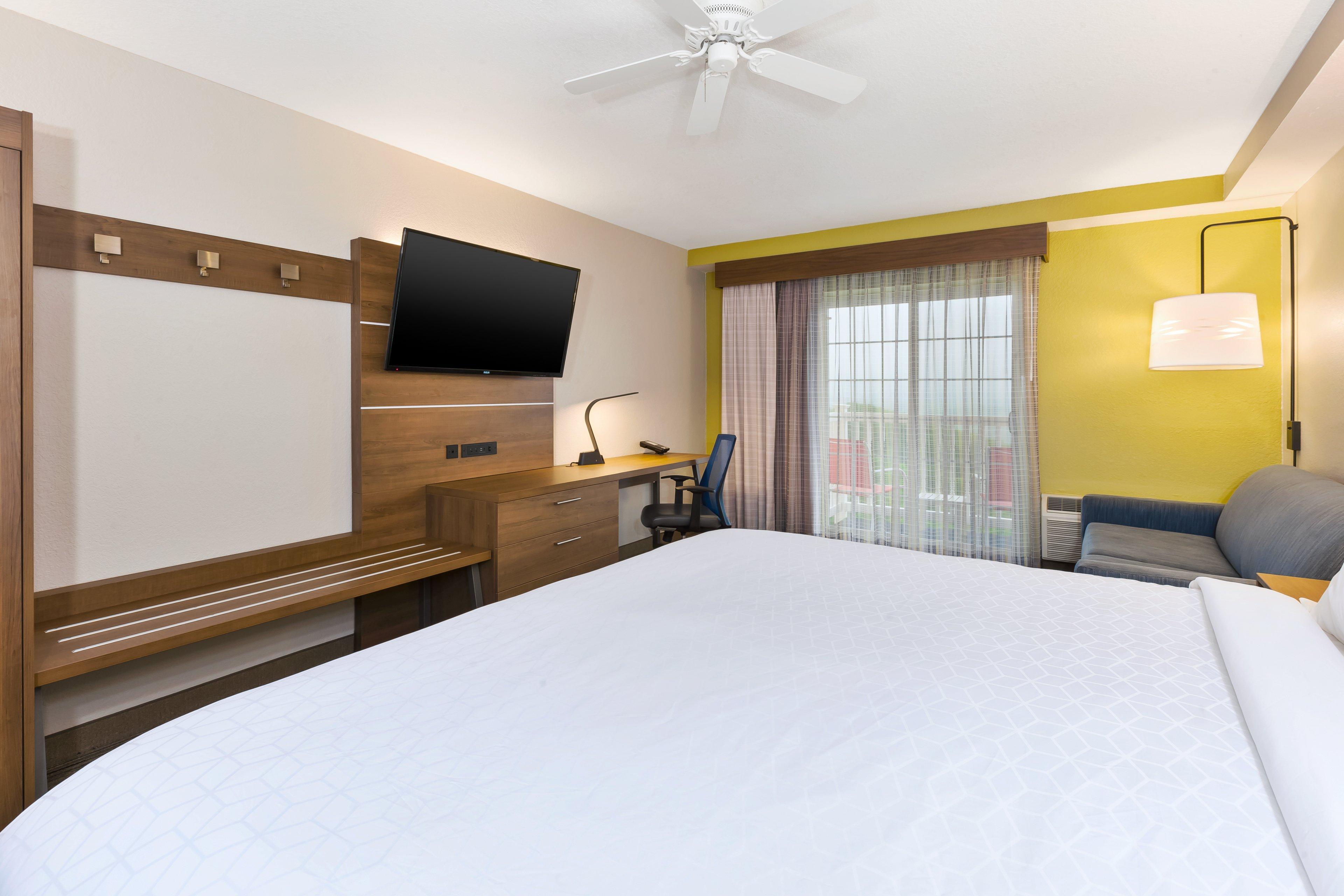 Holiday Inn Express Hotel & Suites Petoskey By Ihg Exterior foto